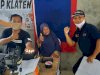 DISDUKCAPIL KLATEN---Inovasi Pelaut Bala Perekaman E-KTP secara Massal kerjasama dengan KPU Kabupaten Klaten di Desa Krakitan Kecamatan Bayat.