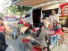 Pelayanan Adminduk Dinas Dukcapil Klaten di acara CarFreeDay bahagiakan masyarakat.