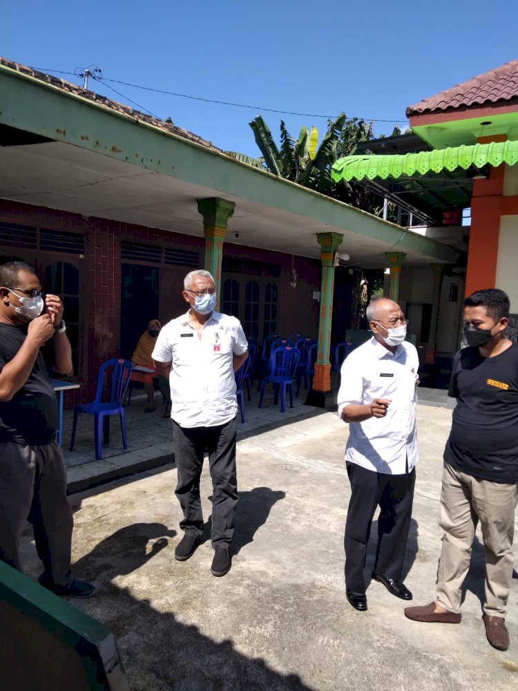 Kegiatan Posko Gebrak “ Gerakan Kenaiban Sadar Administrasi Kependudukan “  Desa Kenaiban,Kecamatan Juwiring, Kab.Klaten.
