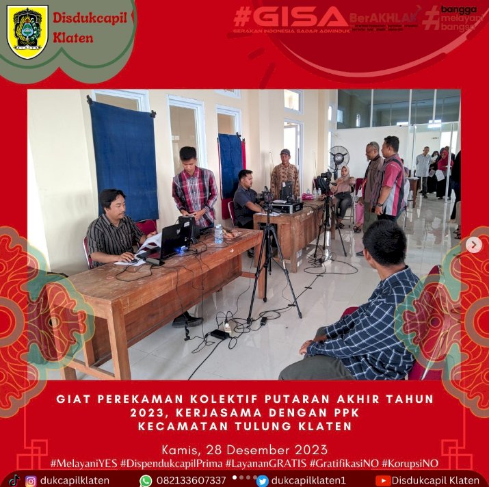 Dinas Dukcapil melakukan perekaman jemput bola KTP-el di Kecamatan Tulung, Kabupaten Klaten.