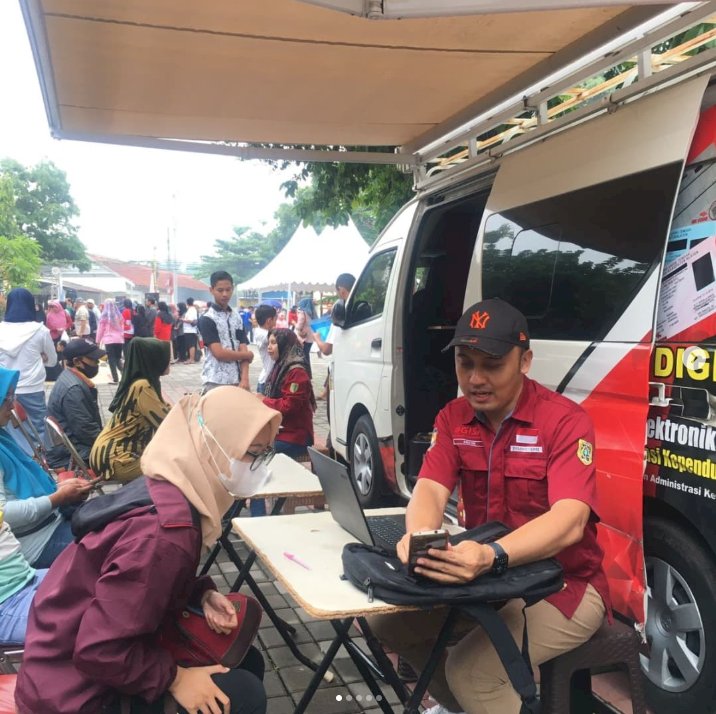 Giat pelayanan pengurusan dokumen Adminduk Dinas Dukcapil Klaten di CFD.