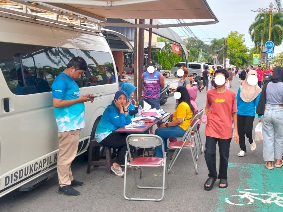 Laporan Pelayanan Adminduk di CFD pada hari Minggu 3 Mei 2026