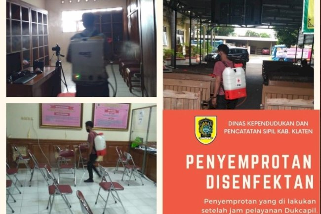 Kegiatan penyemprotan rutin disenfektan setelah jam pelayanan berakhir di lingkungan kerja kantor Disdukcapil Klaten.