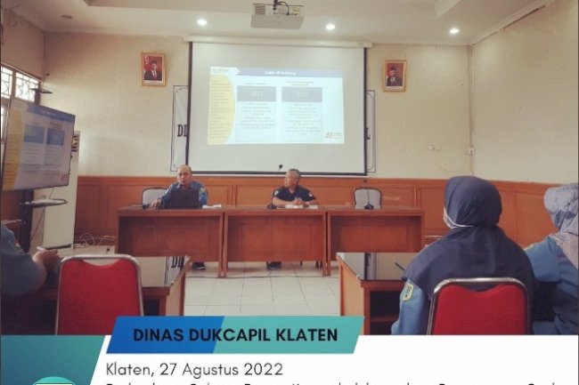 Rapat Pembahasan untuk Penilaian Pelayanan Publik.