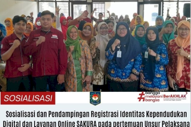 Sosialisasi dan Pendampingan Registrasi Identitas Kependudukan Digital dan Layanan Online Sakura di Kecamatan Klaten Selatan.