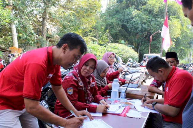 Pelayanan Adminduk acara Sambang Warga di Desa Bengking Jatinom.