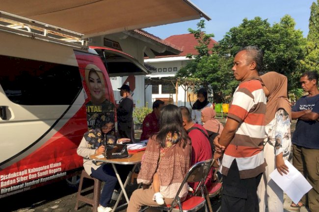 Giat pelayanan pengurusan dokumen Adminduk Dinas Dukcapil Klaten in CFD.
