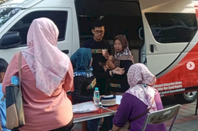 Giat pelayanan pengurusan dokumen Adminduk Dinas Dukcapil Klaten di CFD.