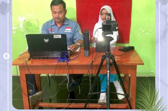 Dinas Kependudukan dan Catatan Sipil (Disdukcapil) Kabupaten Klaten melaksanakan kegiatan jemput bola perekaman KTP-El untuk pemula di SMK Muhammadiyah 3 Klaten.