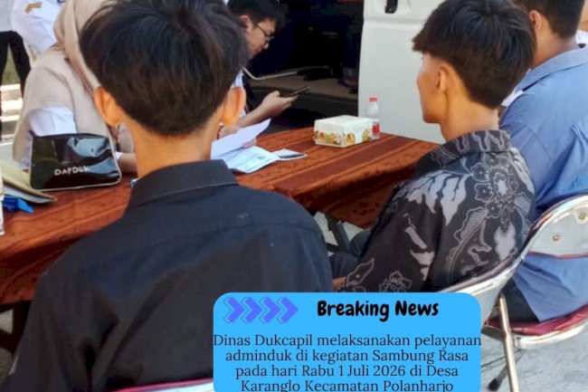 Dinas Dukcapil melaksanakan pelayanan adminduk di kegiatan Sambung Rasa pada hari Rabu 1 Juli 2026 di Desa Karanglo Kecamatan Polanharjo.