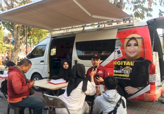 Giat pelayanan pengurusan dokumen Adminduk Dinas Dukcapil Klaten di CFD.