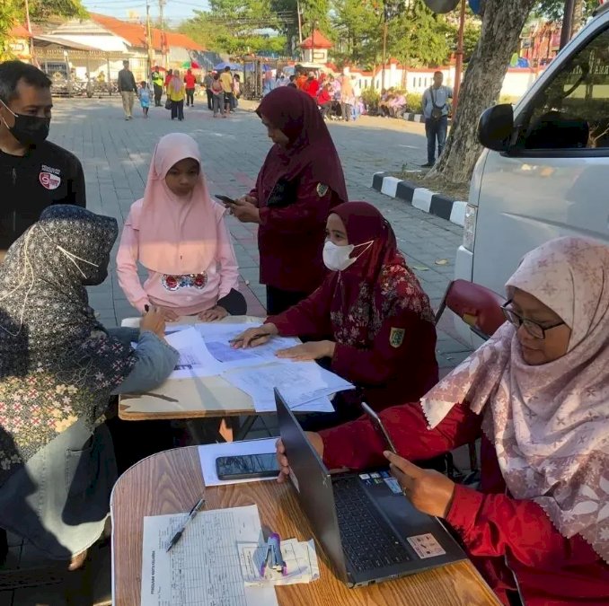 Giat pelayanan pengurusan dokumen Adminduk Dinas Dukcapil Klaten di CFD.