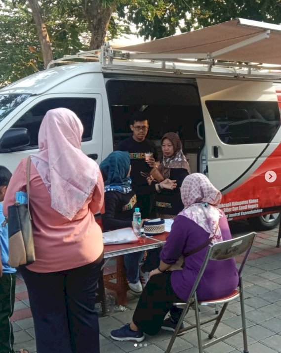 Giat pelayanan pengurusan dokumen Adminduk Dinas Dukcapil Klaten di CFD.