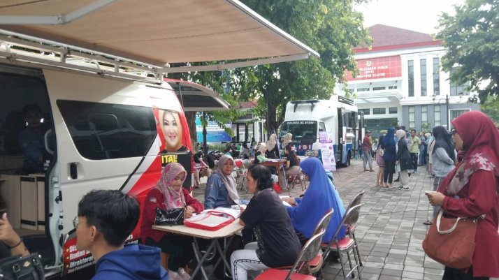 Giat pelayanan pengurusan dokumen Adminduk Dinas Dukcapil Klaten di CFD.