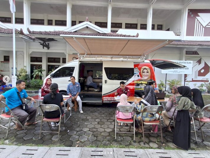 Giat pelayanan pengurusan dokumen Adminduk Dinas Dukcapil Klaten di CFD.