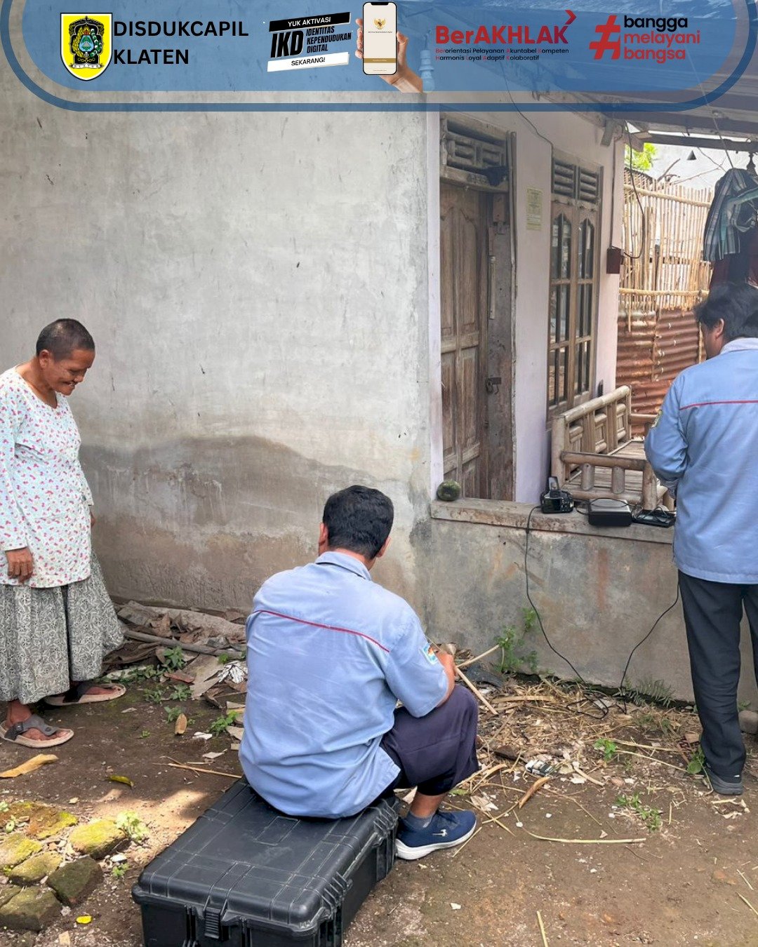 Pelayanan Jemput Bola Rekam KTP-el bagi Disabilitas dan ODGJ di Desa Meger dan Kujon, Kecamatan Ceper