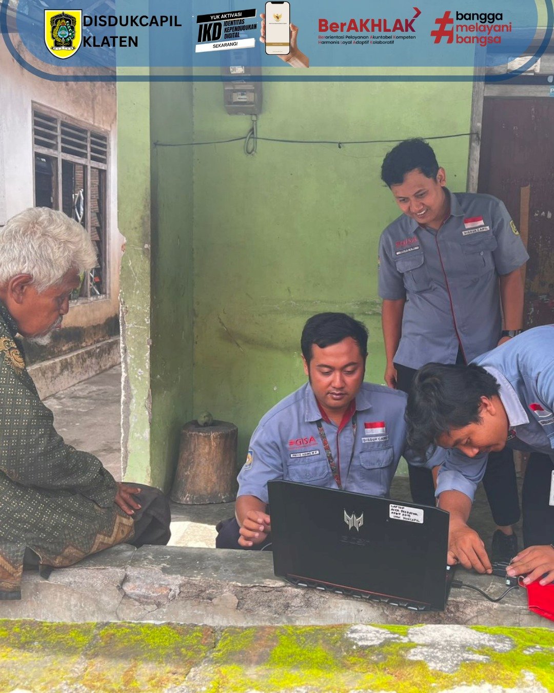 Pelayanan Jemput Bola Rekam KTP-el bagi Disabilitas dan ODGJ di Desa Meger dan Kujon, Kecamatan Ceper