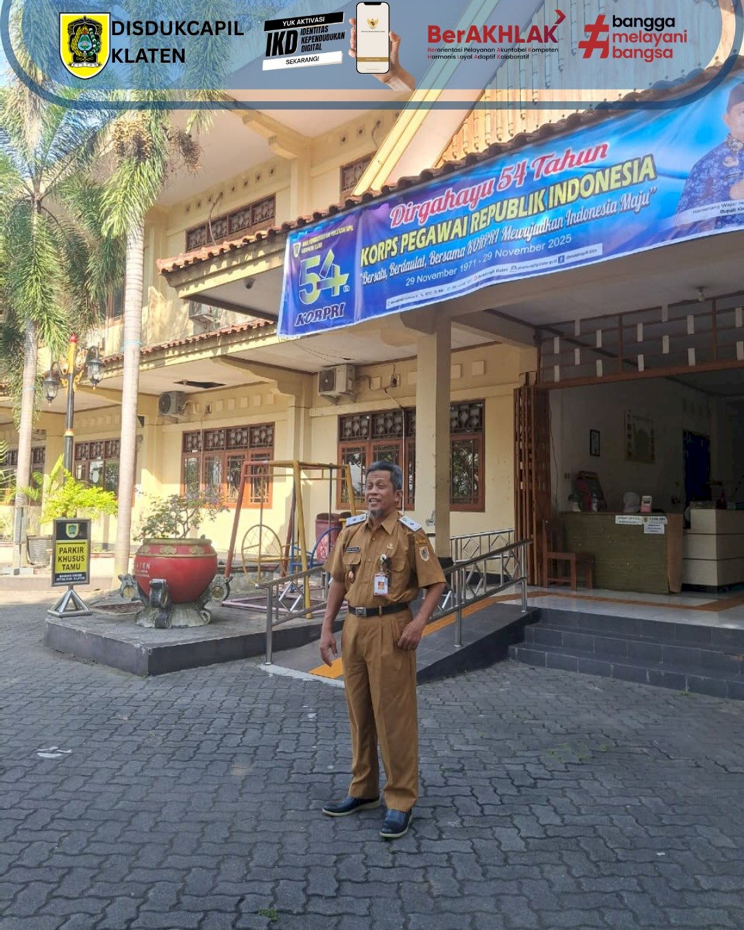 Disdukcapil Klaten Melaksanakan Apel Pagi 