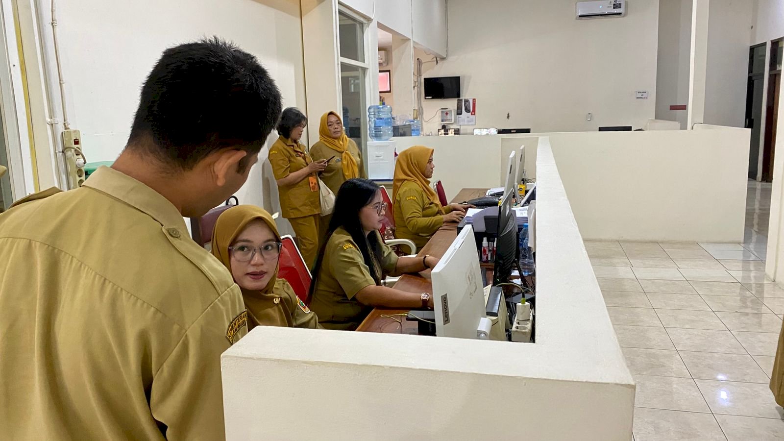 Dinas Dukcapil Kabupaten Klaten melakukan kunjungan Studi Tiru ke Dinas Dukcapil Kabupaten Wonogiri