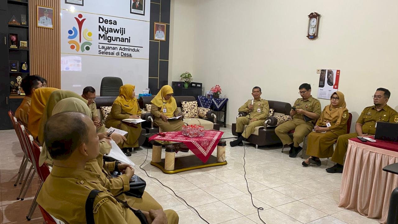 Dinas Dukcapil Kabupaten Klaten melakukan kunjungan Studi Tiru ke Dinas Dukcapil Kabupaten Wonogiri