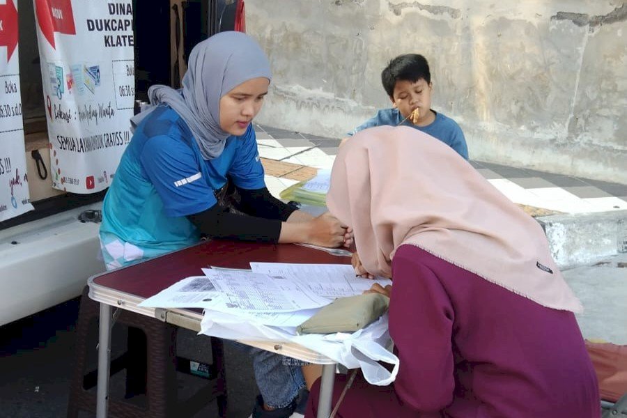 PELAYANAN ADMINDUK DUKCAPIL KLATEN DI CAR FREE DAY